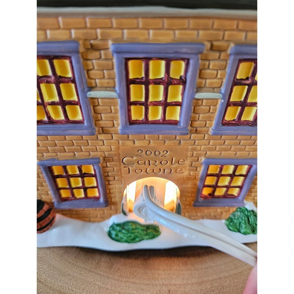 Carole Towne Collection Lemax The Carriage Maker 2002 Lighted Christmas Village